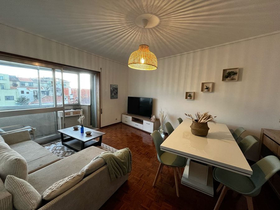 Menuiserie intérieure boiseries velux — artisan Charlieu